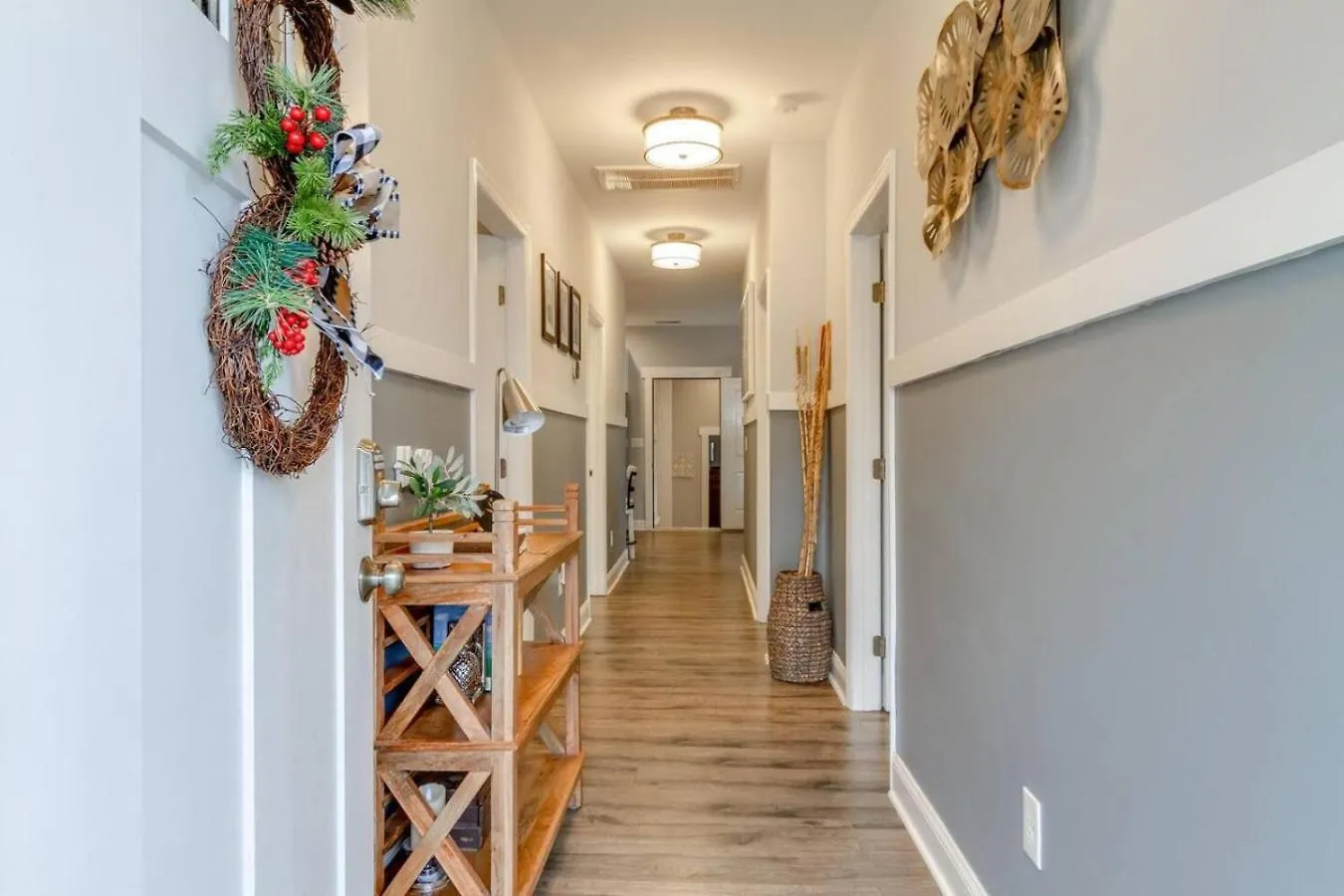 Music City Charmer Tons Of Beds Thirty Day Minimum Nashville 0*,